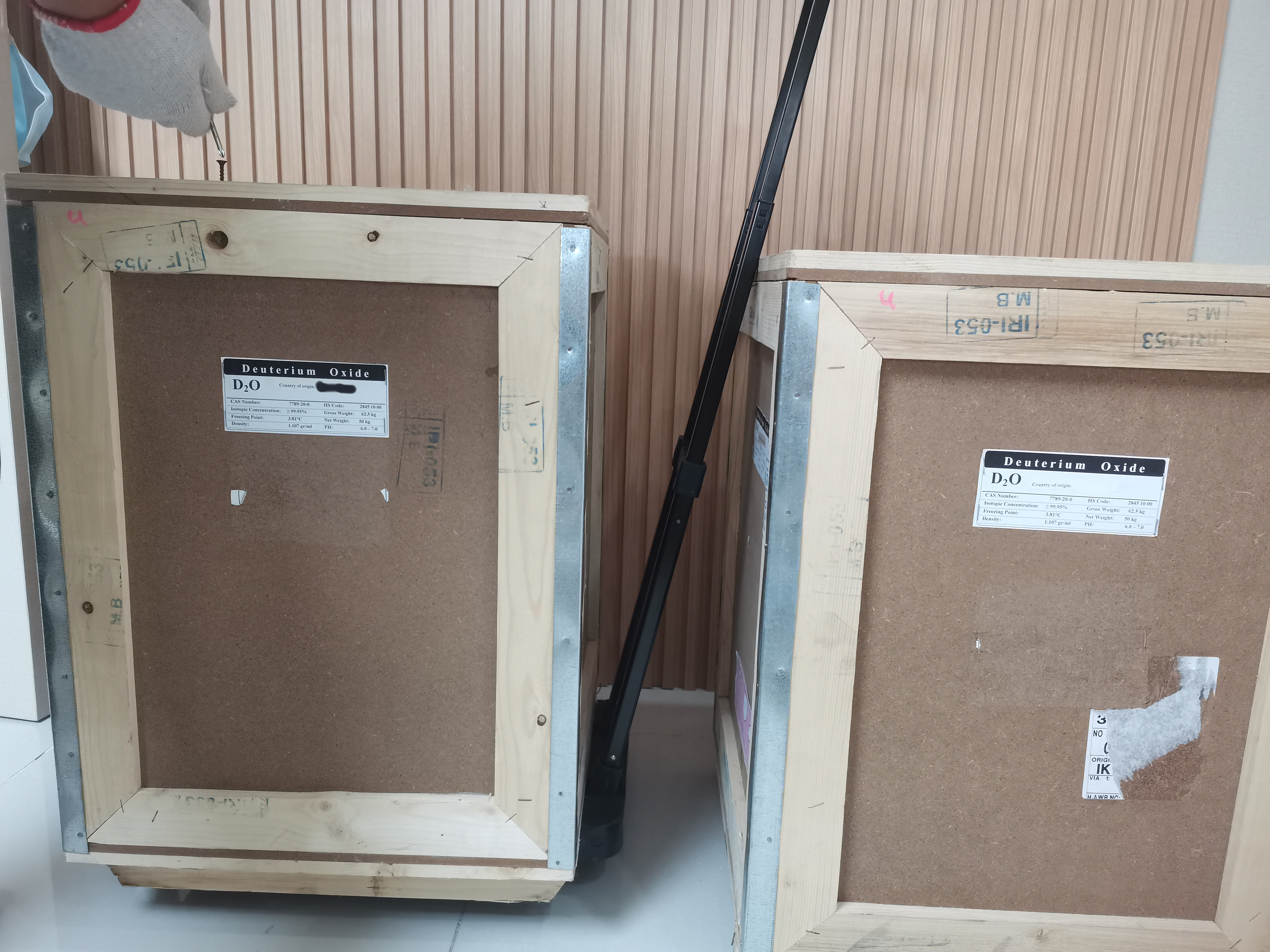 ea14a65f-560e-4b40-ad82-dc5c716cd069
